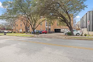 203 E 31st St, Austin, TX 78705 - Photo 1