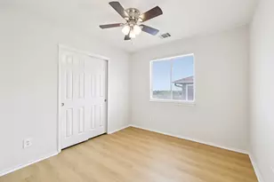 14425 Lemongrass Ln, Pflugerville, TX 78660 - Photo 9