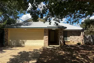 612 David Curry Dr, Round Rock, TX 78664 - Photo 1
