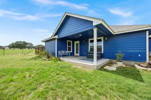 639 Blackbuck Rdg Dr, Lampasas, TX 76550 - Photo 25