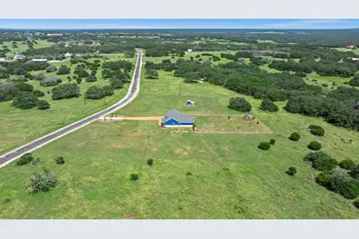 639 Blackbuck Ridge Drive, Lampasas, TX 76550 - Photo 33