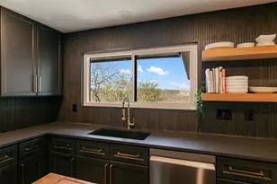 6713 Winterberry Dr, Austin, TX 78750 - Photo 15