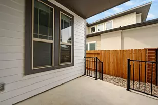 8003 Orizzonte St, Austin, TX 78744 - Photo 23