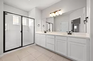 8003 Orizzonte St, Austin, TX 78744 - Photo 19