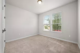 8003 Orizzonte St, Austin, TX 78744 - Photo 15