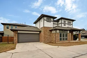 8003 Orizzonte St, Austin, TX 78744 - Photo 3