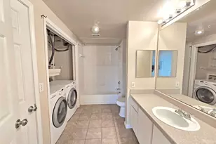 2320 Gracy Farms Ln, Austin, TX 78758 - Photo 17