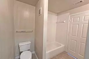 2320 Gracy Farms Ln, Austin, TX 78758 - Photo 7