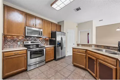 6661 Ruxton Lane, Austin, TX 78749 - Photo 9