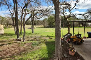 521 Co Rd 340A, Burnet, TX 78611 - Photo 29