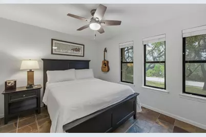 137 Long Wood Avenue, Lakeway, TX 78734 - Photo 25