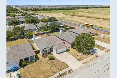 104 Cavalry Trail, Elgin, TX 78621 - Photo 23