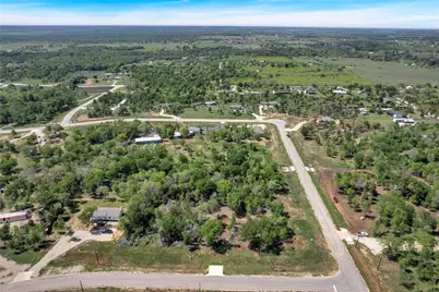 114 Empire Street, Elgin, TX 78621 - Photo 27