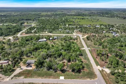 114 Empire Street, Elgin, TX 78621 - Photo 27