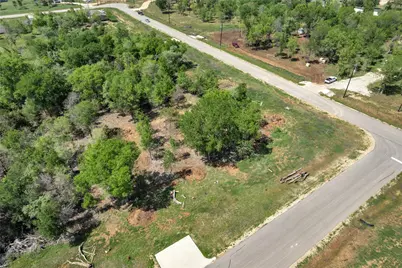 114 Empire Street, Elgin, TX 78621 - Photo 19