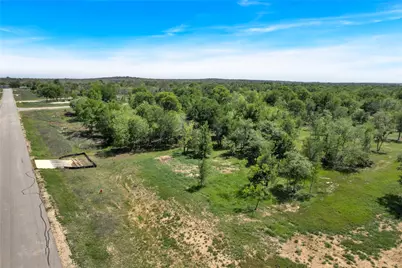 114 Empire Street, Elgin, TX 78621 - Photo 31