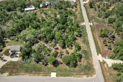 114 Empire Street, Elgin, TX 78621 - Photo 29