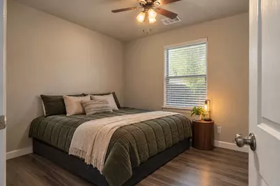 6707 Santos Street, Austin, TX 78741 - Photo 7