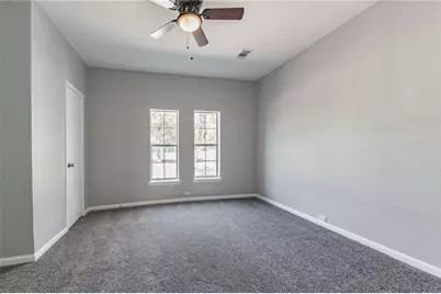 1002 S 2nd Street, Temple, TX 76504 - Photo 9