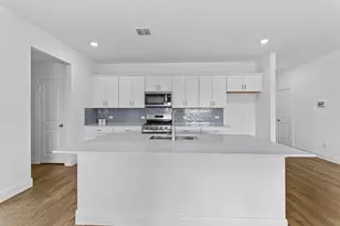 137 Union Pacific Dr, Cedar Creek, TX 78612 - Photo 25