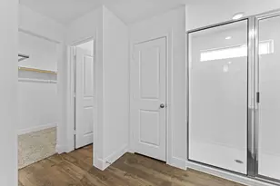 137 Union Pacific Dr, Cedar Creek, TX 78612 - Photo 11
