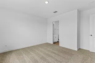 137 Union Pacific Dr, Cedar Creek, TX 78612 - Photo 29