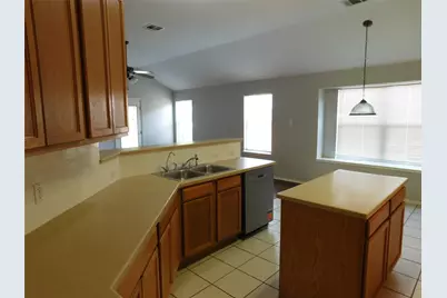 1302 Rainbow Parke Drive, Round Rock, TX 78665 - Photo 9