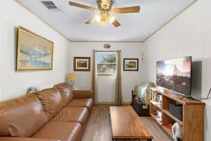 751 N Burleson St, Giddings, TX 78942 - Photo 25