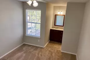 1594 Parkfield Cir, Round Rock, TX 78664 - Photo 19