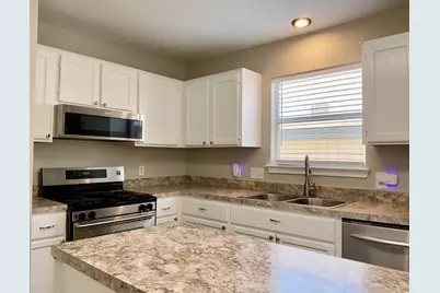 1594 Parkfield Circle, Round Rock, TX 78664 - Photo 9