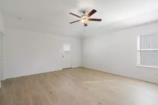 [Address not provided], Jarrell, TX 76537 - Photo 3