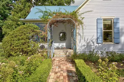 101 Short Street #A, Smithville, TX 78957 - Photo 3