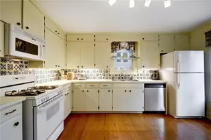 101 Short St, Smithville, TX 78957 - Photo 11