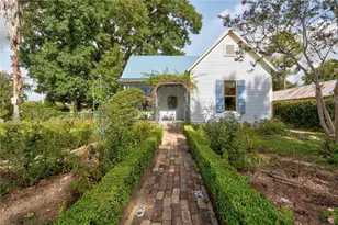 101 Short St, Smithville, TX 78957 - Photo 1