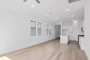 338 Bendecido Loop, Elgin, TX 78621 - Photo 7