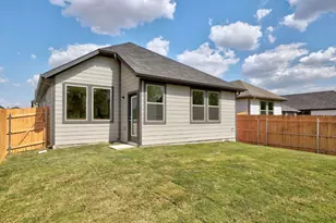 338 Bendecido Loop, Elgin, TX 78621 - Photo 23