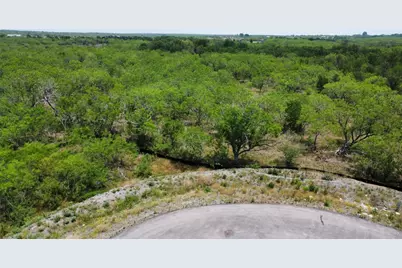 125 Eloise Court, Lockhart, TX 78644 - Photo 9