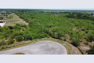 125 Eloise Court, Lockhart, TX 78644 - Photo 5