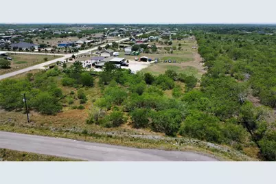 125 Eloise Court, Lockhart, TX 78644 - Photo 7