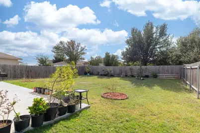 18813 Golden Eagle Way, Elgin, TX 78621 - Photo 27