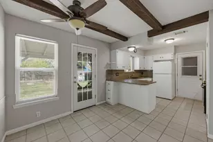 5704 Cedardale Dr, Austin, TX 78745 - Photo 7