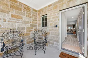 11 Bent Trl Ln, Georgetown, TX 78628 - Photo 3