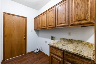 401 Hickory Ridge Trail, Pflugerville, TX 78660 - Photo 25