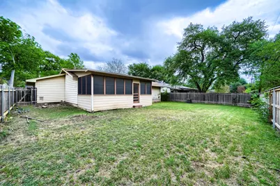 1909 Burbank Street, Austin, TX 78757 - Photo 15