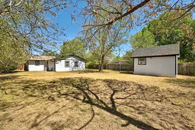 407 Magnolia Street, Bastrop, TX 78602 - Photo 23