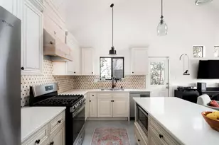 1441 Katy St, New Braunfels, TX 78130 - Photo 15