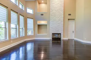 1917 Lakecliff Hills Ln, Austin, TX 78732 - Photo 9