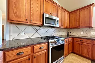 1801 Rachel Ln, Round Rock, TX 78664 - Photo 15