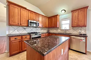 1801 Rachel Ln, Round Rock, TX 78664 - Photo 13