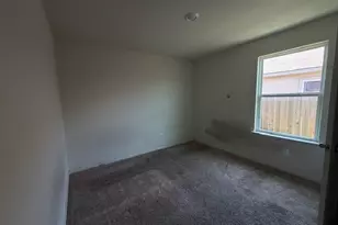 124 Niven Path, Jarrell, TX 76537 - Photo 11